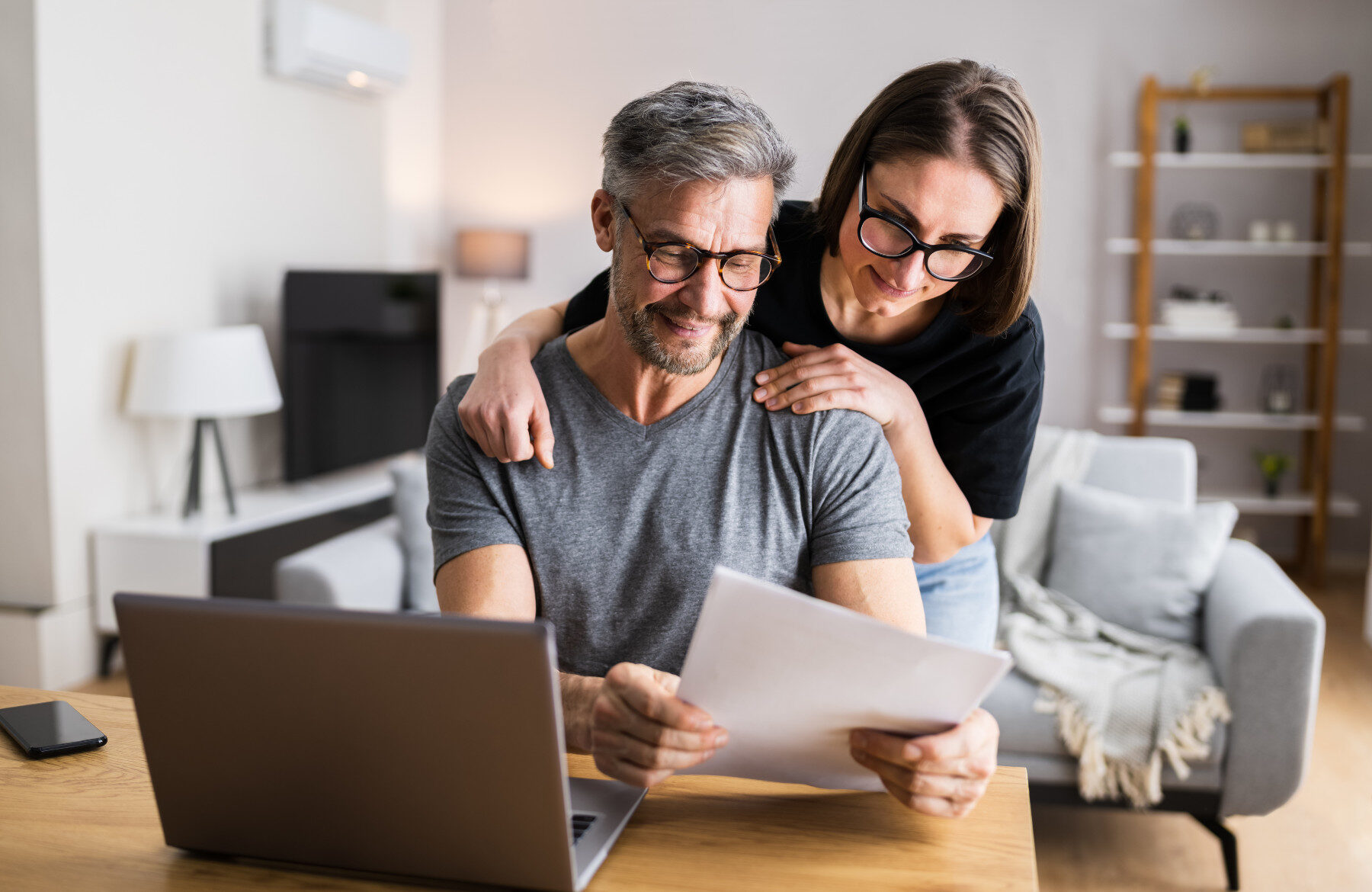 Should you overpay your mortgage or invest blog image